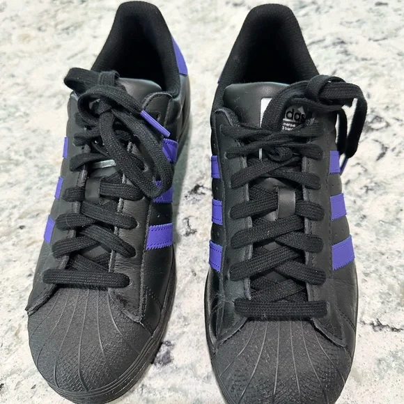 Adidas Superstar Black and Purple Leather Shoes Size 8.5 - Picture 3 of 7